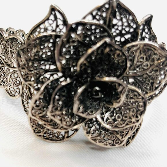 Vintage Melchior Floral Filigree Cuff Bracelet 1980s, Handmade Look - Picture 6 of 8